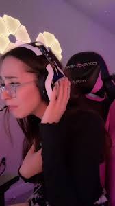 Can A Guy Carry A Girl Easily