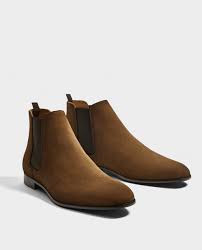 A chelsea boot, the women's catesby zara, designed with a stacked wooden heel as well as a more delicate shape to add a touch of style. Brown Split Suede Ankle Boots Boots And Ankle Boots Shoes Man Zara United States Suede Ankle Boots Boots Mens Shoes Boots