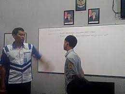 Check spelling or type a new query. Contoh Hukuman Yang Mendidik Bagi Siswa Smp Temukan Contoh