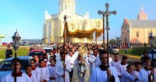 En unos lugares de forma heterogénea o sincrética y en otros como una síntesis propia. Corpus Christi O Que Significa E Feriado Nacional Gzh
