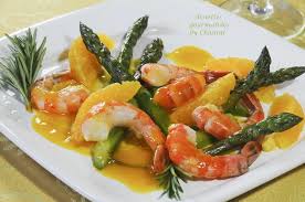Fricassee D Asperges Vertes Aux Crevettes Caramel A L Orange Asperge Verte Entree Asperge Assiette Gourmande