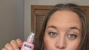 Amazon.com : John Frieda Vibrant Shine Shampoo, Hydrating Conditioner with  Rosehip Oil for Glossy & Shiny Hair, Enhances Shine for Radiant, Glossy  Hair Across All Shades, Styles, & Textures. 8.45 Oz :