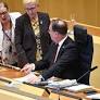 Proposal for Special Unit to Monitor Politicians’ Social Media Amid Rising Threats
