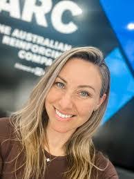 Madison Molloy's Instagram, Twitter & Facebook