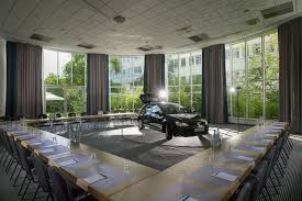 As A Conference And Event Hotel The Wyndham Hannover Atrium Hotel Offers A Total Of 13 Rooms Equipped With The Latest Conference And Atrium Hotel Atrium Hotel