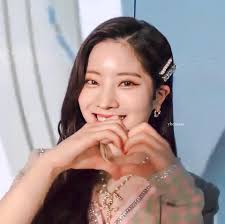 A lovely photo of Chaeyoung with his Brother💕💕 -onceuuutwii