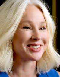 Molly Kendall's Instagram, Twitter & Facebook