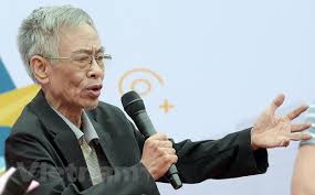 Hoàng nhuận cầm là thi sĩ tôi mến mộ nhất. Ufq1qwvvuztanm
