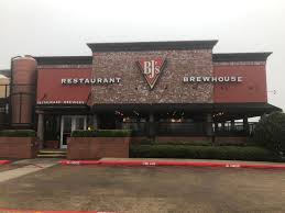 Bj S Mini Deep Dish Pizza Calories Pizza Pasta Burgers Beer More Clear Lake Webster Tx 77598 Locations Bj S Restaurants And Brewhouse