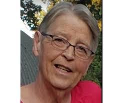 Tammy Sumner's Instagram, Twitter & Facebook