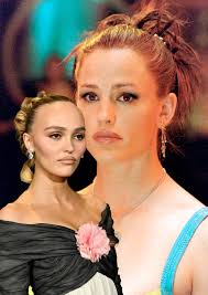 Los peinados adolescentes de las protagonistas de estas películas son pura  inspiración para esta Navidad