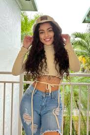 Jun 26, 2021 · ever since swae lee and malu trevejo have been linked to one another, the media has been relentless about learning more. Malu Trevejo In Ripped Denim Instagram Photos 11 10 2020 Hawtcelebs