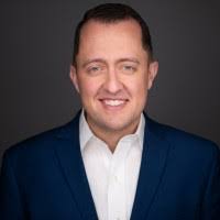 Chris Calder's Instagram, Twitter & Facebook