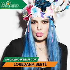 Barbara Carere (Ideatrice Premio Malafemmena-Giornalista) LDA/Luca  D'Alessio (Cantautore-Rapper). Premio Malafemmena 2025 evento organizzato  dalla @bgarteventcommunication . Napoli 11/06/25.  #now#adesso#barbaracarere#giornalista#journalist#lda ...