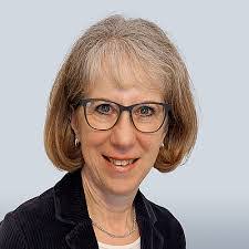 Ruth Oda's Instagram, Twitter & Facebook