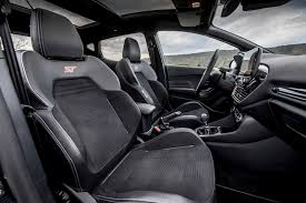 Leasing kann so einfach sein. Der Kurvenschreck Neuer Ford Fiesta St Im Fahrbericht Autophorie De