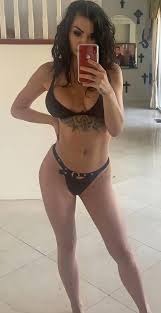 Saraya Jade (Paige) Bevis Albüm : rKGBTR