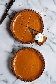 Best Gingersnap Pumpkin Pie Fork Knife Swoon Recipe Pumpkin Pie Recipes Pumpkin Pie Pumpkin Recipes