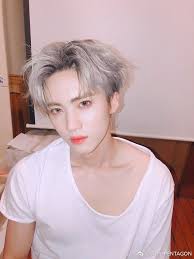 Pin By Tokyo On Pentagon Pentagon Pentagon Members Pentagon Kino