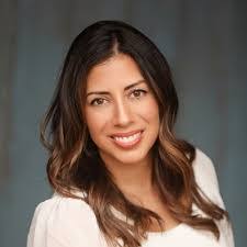 Tracy Mayhew's Instagram, Twitter & Facebook