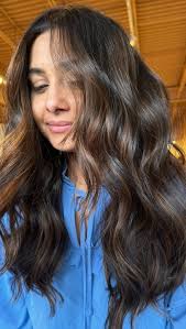 My hairstylist friends know taking a level 1-2 lighter can be a tedious  process! I love to balayage with @davinesofficial Progress