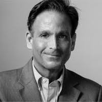 Mike Luisi's Instagram, Twitter & Facebook