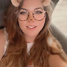 Pam Bethke's Instagram, Twitter & Facebook