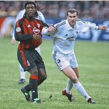 Pin By Ziad Mohammed On Sporting Real Madrid Champions League Seedorf World Football