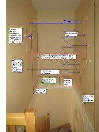 Fixer 1 Placard Dans Le Vide D Une Cage D Escalier Entre 2 Murs Cage Escalier Rangement Au Dessus Escalier Decoration Cage Escalier