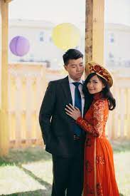 5.0 out of 5 stars 1. Traditional Red Wedding Dress With Lace