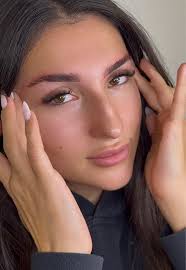 Brow Lift et Extensions de Cils chez CasaLuz