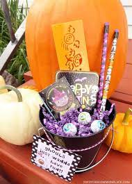 Halloween is an event of costumes and makeovers so to make your girlfriend feel special; Diy Halloween Gift Buckets For Girls Diy Halloween Gifts Halloween Diy Halloween Gifts