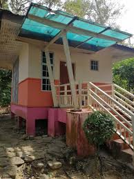 Berlatar belakangkan keindahan gunung jerai dan berhadapan lautan yang luas.dapat menikmati munculnya matahari di sebalik gunung jerai dan terbenamnya. Hotel Spot On 89954 D Yan Chalet Langkawi Kedah Hotelopia
