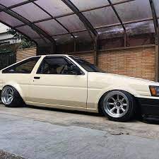 明けましておめでとうとございます 本年もよろしくお願いします ae86 ae70 levin rattlecrunker longchampxr4 rswatanabe 9j 10j 10 5j toyota corolla jdm usdm 深リム 車高短 旧車 京都バスカ