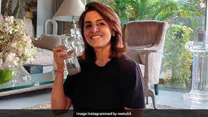 Actress neetu kapoor, who is an avid social media user, shared a throwback picture with her husband.ever since rishi kapoor passed away last year, neetu has been sharing glimpses of throwback memories with him. Neetu Kapoor Shares Drink For Anxiety Relief And Heres Why It May Work Ndtv Food