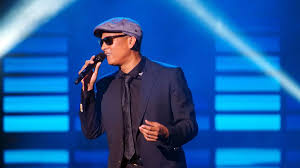 Die söhne mannheims wehren sich derweil entschieden gegen den vorwurf des rechtspopulismus. Dsds Weltpremiere Von Xavier Naidoo Dieter Bohlen Uber Neue Jury Region