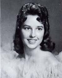 Kristy Hendrix's Instagram, Twitter & Facebook