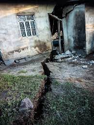The earthquake was felt in metro manila, cavite, tagaytay, and nearby areas. Tuesday Quake In Batangas Destroys Houses Roads The Filipino Times