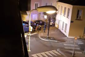 Lettre au procureur de la république en raison de motif. Cherbourg Un Forcene Menace De Mettre Fin A Ses Jours Le Raid Intervient En Pleine Nuit La Presse De La Manche