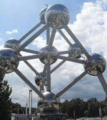 The structure was designed by the engineer andré waterkeyn and architects. Atomium Wikipedia