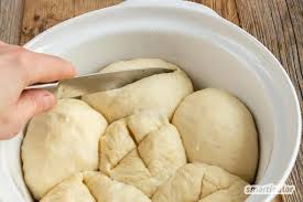 Morgenmuffel Sonntagsbrotchen Die Man Am Vortag Vorbereiten Kann Brot Backen Rezept Einfach Brot Selber Backen Rezept Brot Backen Rezept