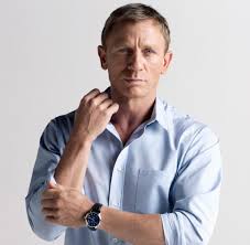 Fanpop community fan club for daniel craig fans to share, discover content and connect with other fans of daniel craig. James Bond Star 007 Daniel Craig Im Kampf Gegen Die Blindheit Welt