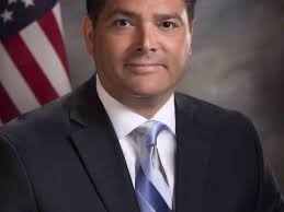 Shelby Township board hires agent to help sell vacant lots