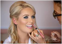 When your friend Edel is the biggest babe of all time gets married. I'm  super excited about sharing these photos. Edel you are such a beautiful  person inside and out, It was