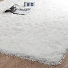 Tapis A Poils Longs En Tissu Ecru 140 X 200 Cm Inuit Tapis Tout Doux Tapis Poil Long Salons Cosy