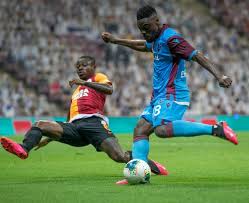 Trabzonspor'da kampa zamanında gelmediği için tartışma konusu olan ekuban'la ilgili ilginç gelişmeler yaşanıyor. Celtic Keen On Ghana S Caleb Ekuban