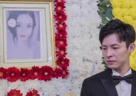Chinese funerals are usually at the higher end of the price range, considering how elaborate the ceremony can get as a result of the different branches of belief. Chinese Woman Loses Battle With Cancer Husband Sends Her Off With Wedding At Her Funeral China News Asiaone