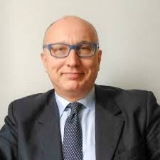 Après quatre années à la tête du centre de contact de Lens, je me vois  confier la responsabilité du Pôle de recouvrement spécialisé de  Seine-Maritime au 1er septembre 2025. Hâte de rejoindre