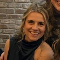 Kelly Hoyle's Instagram, Twitter & Facebook