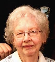 Taylor Abernathy's Instagram, Twitter & Facebook